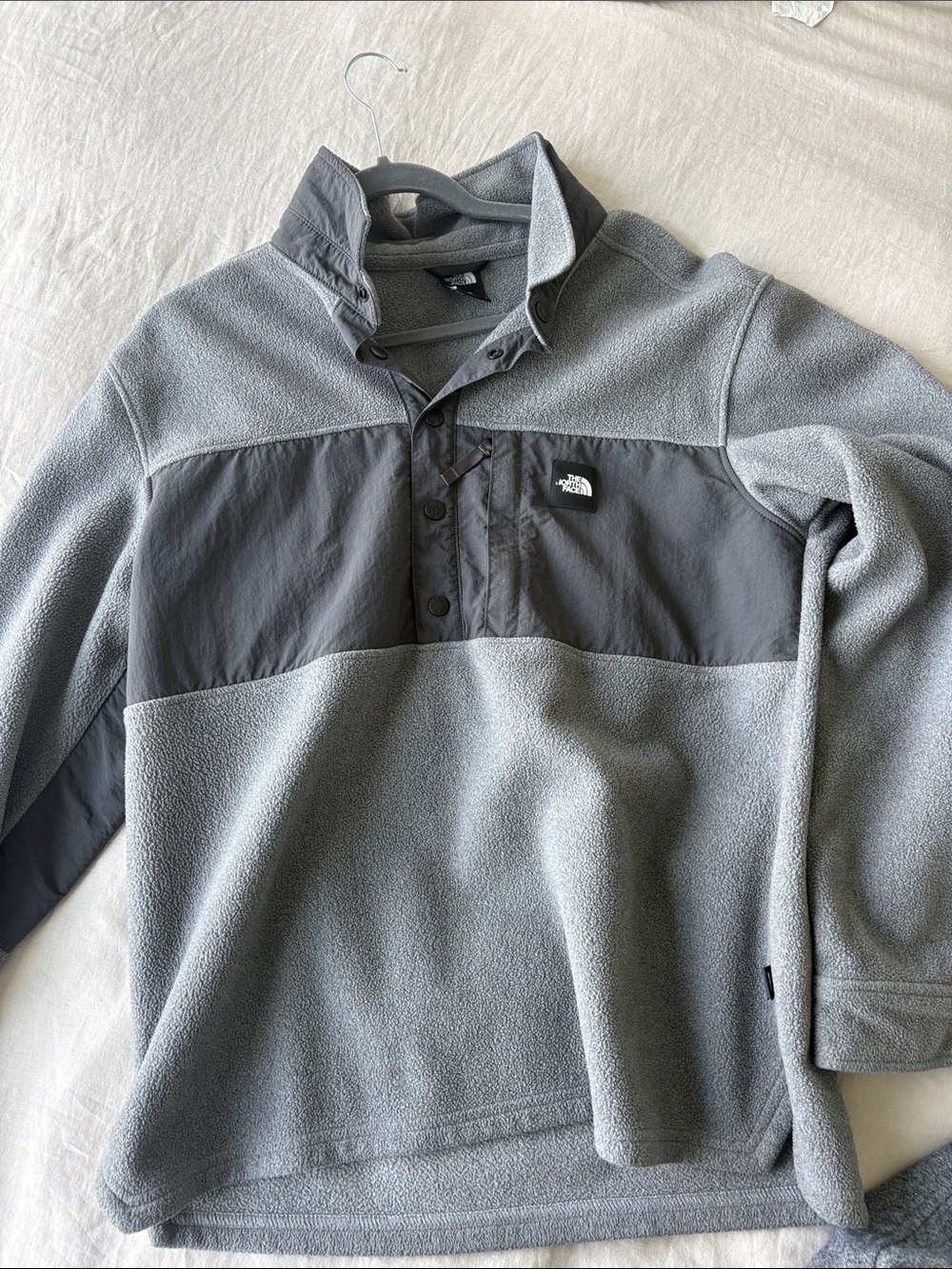 The North Face Light Gray & Charcoal Snap-Front Fleece Pullover